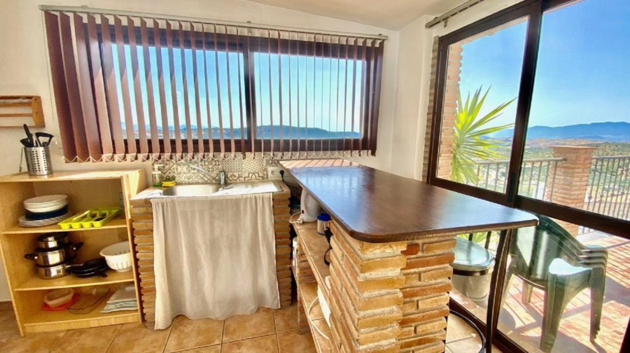 Country Sun Apartments Casarabonela Екстер'єр фото